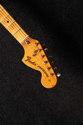 Электрогитара Fender Stratocaster’ 74 - купить в "Гитарном Клубе"