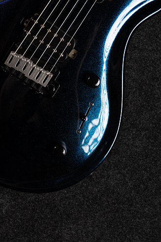 Электрогитара Covenant Custom Model Be Aurora - купить в "Гитарном Клубе"