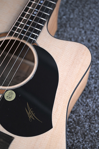 Электроакустическая гитара Maton SRS60C - купить в "Гитарном Клубе"