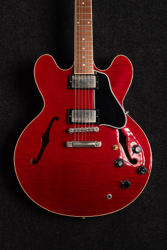 Электрогитара Gibson ES-335 Dots Cherry, 2008 - купить в "Гитарном Клубе"