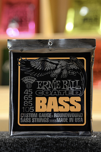 Струны для бас-гитары Ernie Ball 3833 Coated Bass Hybrid Slinky, 45-105 - купить в "Гитарном Клубе"