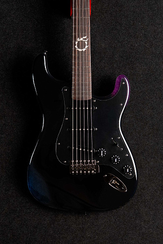 Электрогитара Fender Stratocaster Limited Final Fantasy XIV - купить в "Гитарном Клубе"
