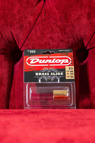 Слайд Dunlop 223 Brass Slide Medium Knuckle - купить в "Гитарном Клубе"