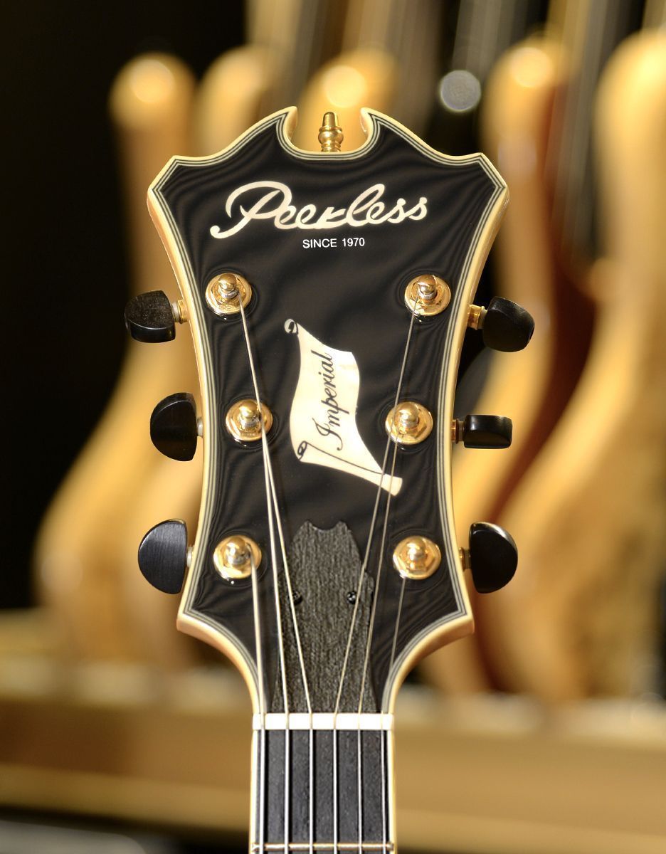 Полуакустическая гитара Peerless Imperial NA - купить в "Гитарном Клубе"